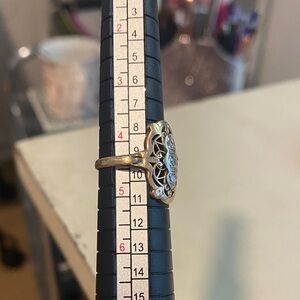 Elegant 14kt gold and Diamond Filigree Ring